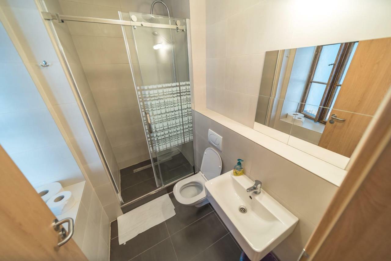 Orange Albergue